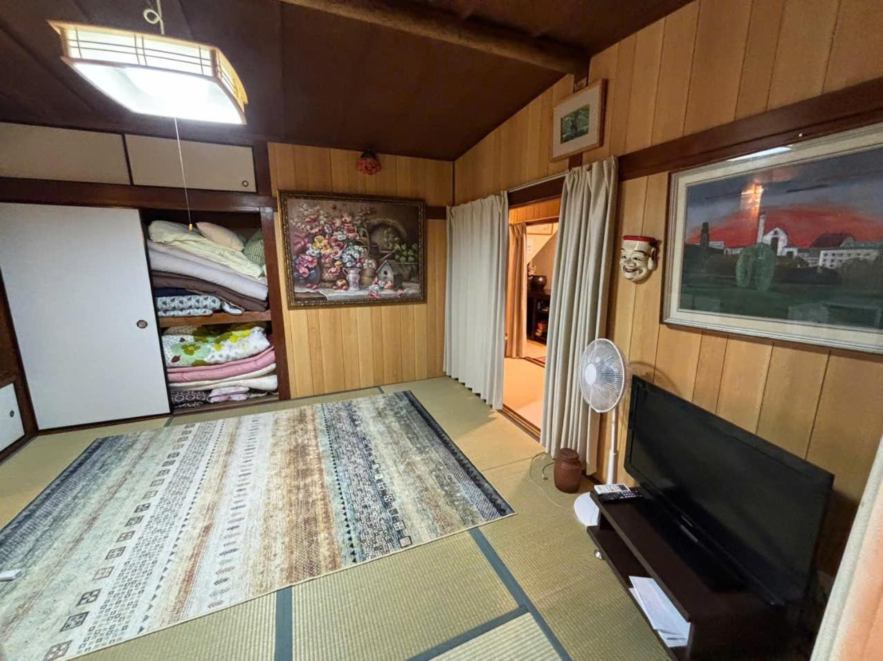 Wisma tamu Annamstay Shinosaka Js *